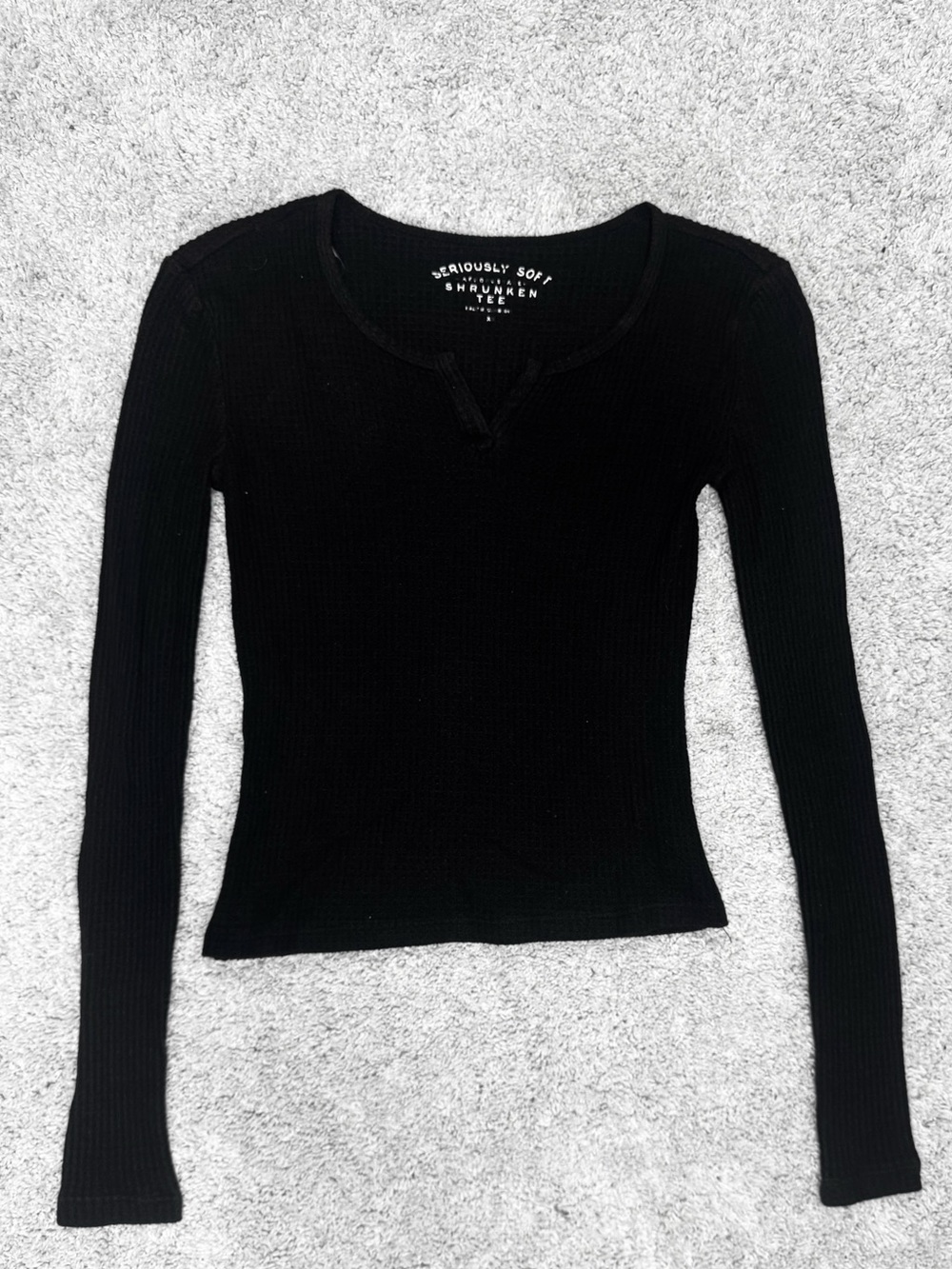 Black Ribbed Waffle V-Neck Shirt